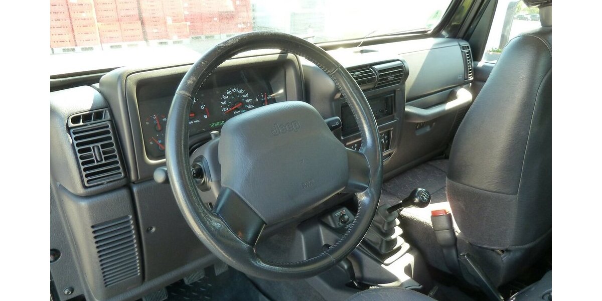 Jeep Wrangler 2.5 Sport Hartop Verdeck kein Tüv 123.000 km 8.900 &euro; Ratingen 40885