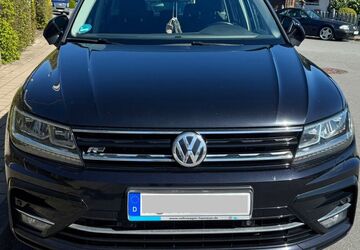VW Tiguan 146.776 km 17.900 &euro; Wuppertal 42113