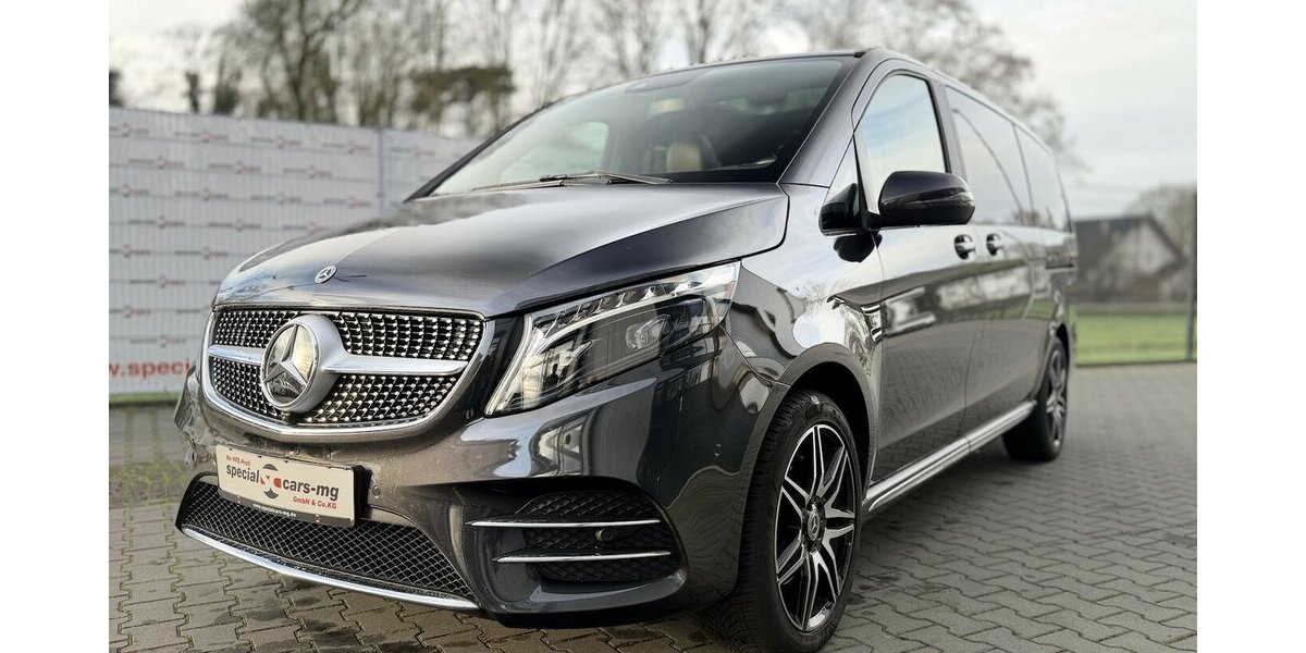 Mercedes-Benz V 300 d lang /4matic/ AMG / 8 Sitze/Pano/ El.tür 55.000 km 59.900 &euro; Mönchengladbach 41066