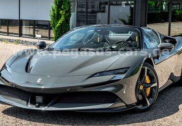 Ferrari SF90 45 km 498.800 &euro; Mönchengladbach 41238