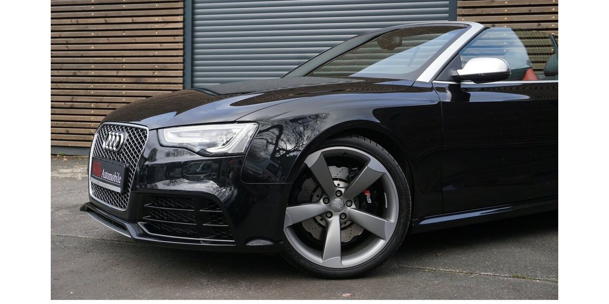 Audi RS5 4.2 1.Hd. B&O MMI 280km/h Carbon Exklusiv 47.641 km 57.900 &euro; Wuppertal 42327