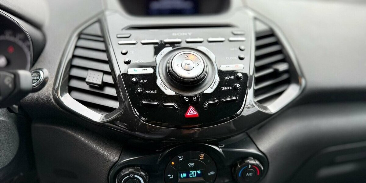 Ford EcoSport Titanium / Leder / Keyless Go / Klima 144.000 km 7.590 &euro; Mönchengladbach 41066