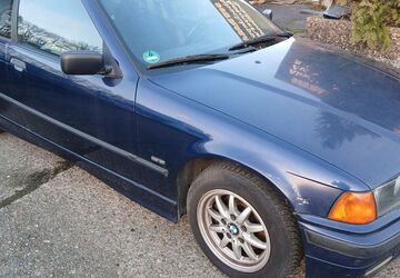 BMW 316 275.080 km 800 &euro; Oberhausen 46117