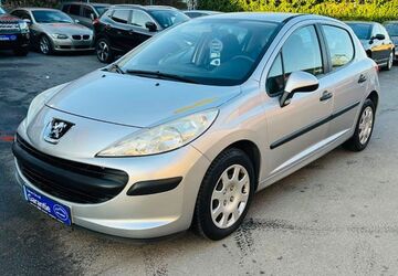 Peugeot 207 115.000 km 2.500 &euro; Mönchengladbach 41199