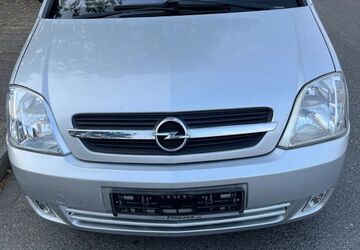 Opel Meriva 135.000 km 1.699 &euro; Düsseldorf 40227