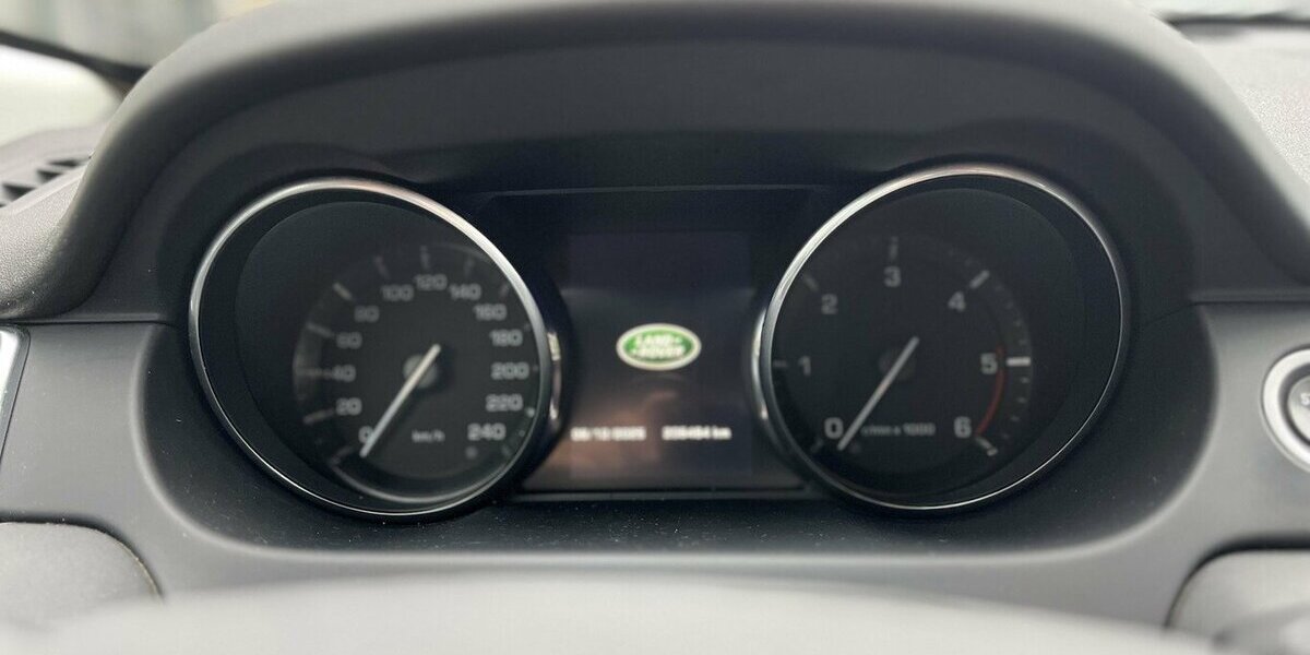 Land Rover Discovery Sport SE AWD/ Automatik/ Allrad/ Leder 206.000 km 10.990 &euro; Mönchengladbach 41066