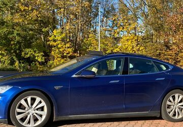Tesla Model S 247.250 km 16.000 &euro; Düsseldorf 40472