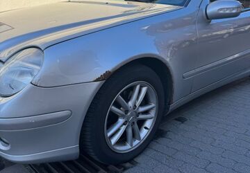 Mercedes-Benz 200 267.500 km 1.700 &euro; Oberhausen 46147