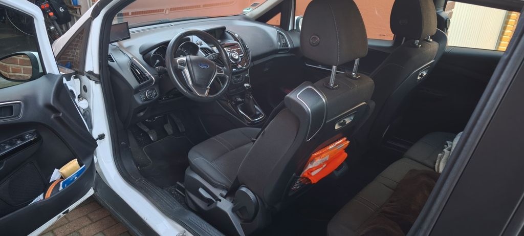 Ford B-Max 39.000 km 8.400 &euro; Duisburg 47239