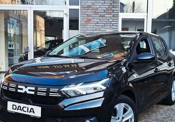 Dacia Sandero 26.000 km 15.480 &euro; Oberhausen 46045
