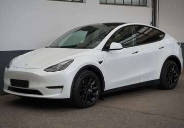 Tesla Model Y 7.767 km 32.450 &euro; Mönchengladbach 41236