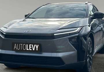 Toyota bZ4X 2.685 km 51.990 &euro; Neuss 41464