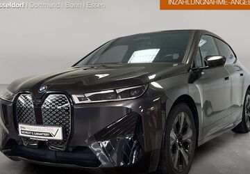 BMW iX 39.695 km 45.999 &euro; Düsseldorf 40237