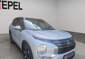 Mitsubishi Plug-in Hybrid Outlander 3.500 km 48.490 &euro; Wuppertal 42117