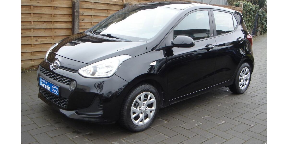Hyundai i10 33.600 km 12.980 &euro; Hilden 40721