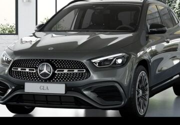 Mercedes-Benz GLA 200 9.900 km 43.990 &euro; Düsseldorf 40470
