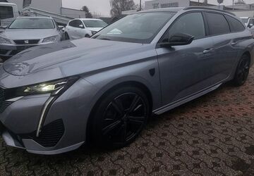 Peugeot 308 25.700 km 24.198 &euro; Mönchengladbach 41063