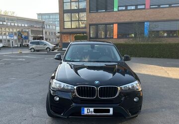 BMW X3 165.000 km 12.900 &euro; Düsseldorf 40229
