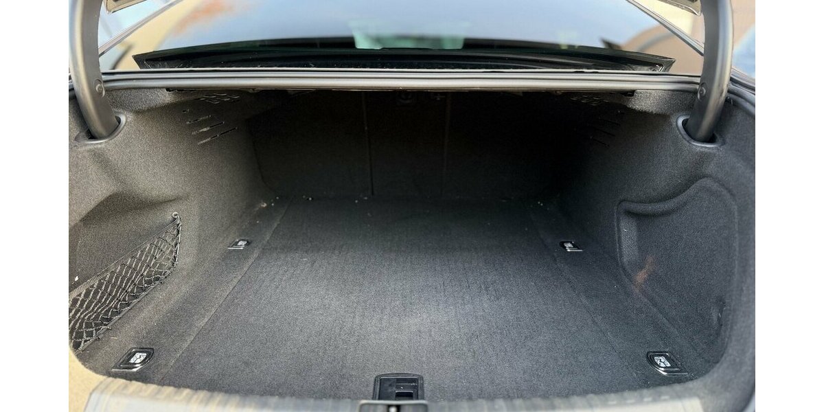 Audi A6 / 35 TDI / S-Line / 360° Kamera / Keyless 75.000 km 33.790 &euro; Mönchengladbach 41066