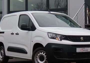 Peugeot Partner 99.565 km 9.900 &euro; Neuss 41469