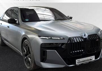 BMW M760 10.597 km 113.900 &euro; Moers 47441