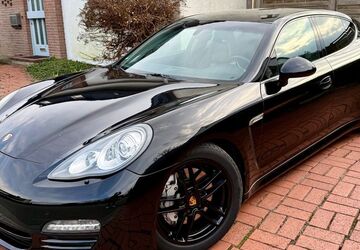 Porsche Panamera 245.000 km 22.470 &euro; Heiligenhaus 42579