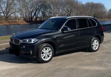 BMW X5 98.000 km 27.500 &euro; Mülheim an der Ruhr 45475