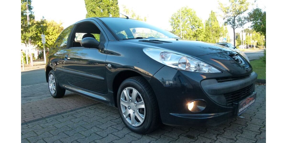 Peugeot 206 167.153 km 3.099 &euro; Oberhausen 46047