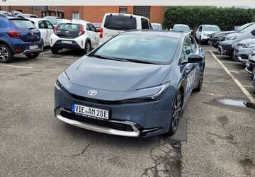 Toyota Prius 2.000 km 33.880 &euro; Viersen 41748
