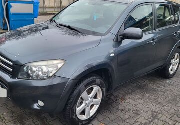 Toyota RAV 4 287.000 km 4.300 &euro; Mülheim 45472
