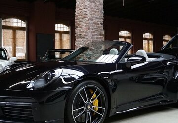 Porsche 992 Turbo S Lift Burm Carbon Sitzklim Approved 39.890 km 219.900 &euro; Wuppertal 42327