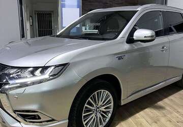 Mitsubishi Outlander 70.750 km 23.490 &euro; Wuppertal 42327