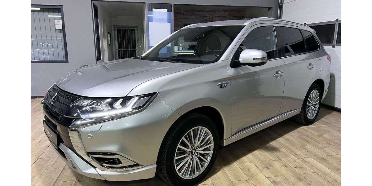 Mitsubishi Outlander 70.750 km 23.490 &euro; Wuppertal 42327