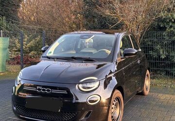 Fiat 500e 26.600 km 23.200 &euro; Mönchengladbach 41066