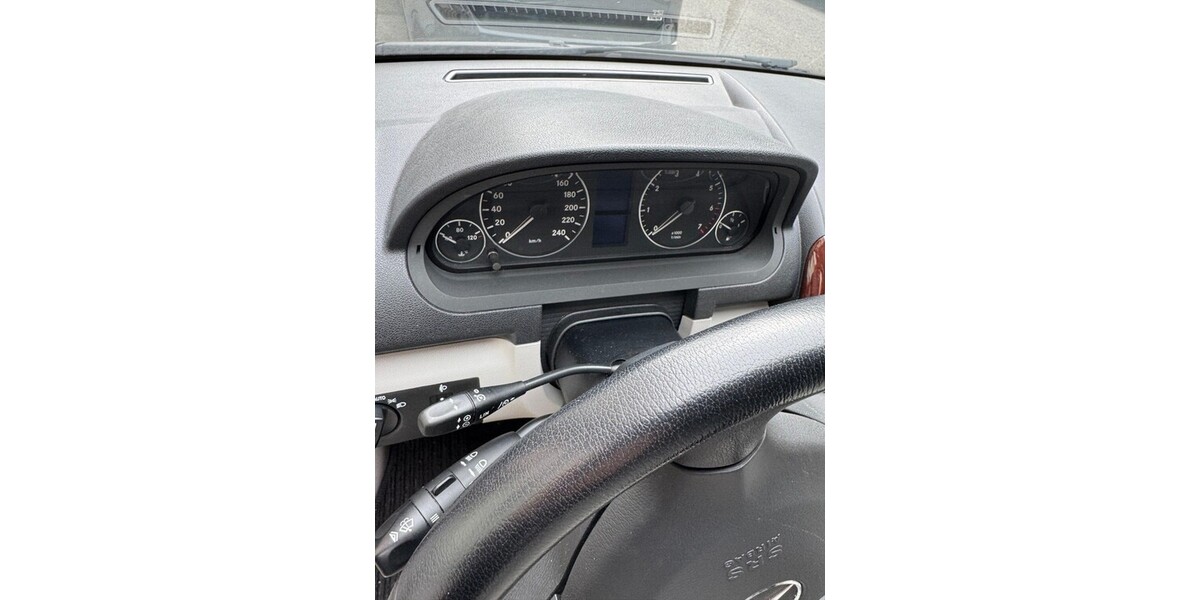 Mercedes-Benz A 170 130.000 km 6.950 &euro; Mönchengladbach 41061