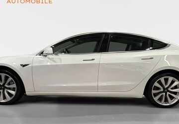 Tesla Model 3 160.000 km 18.990 &euro; Bedburg 50181
