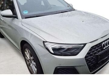 Audi A1 12.438 km 25.410 &euro; Duisburg-Rheinhausen 47226