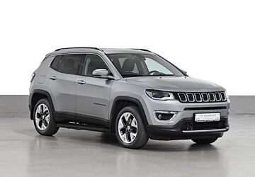 Jeep Compass 95.302 km 17.490 &euro; Düsseldorf 40597