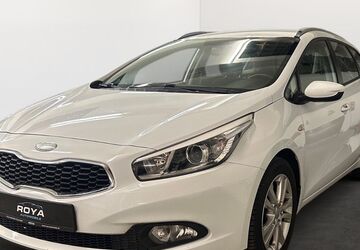 Kia ceed / Ceed 143.000 km 5.990 &euro; Düsseldorf 40477