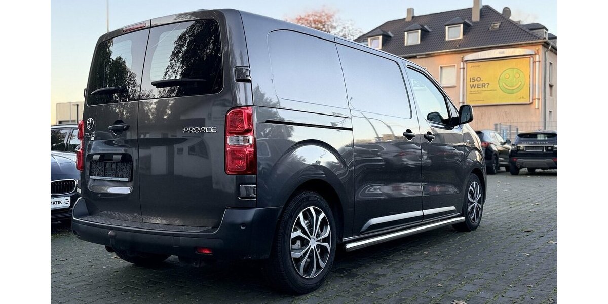 Toyota Proace Lang / Euro 6 / Klima / 3 Sitze / AHK 108.000 km 15.490 &euro; Mönchengladbach 41066