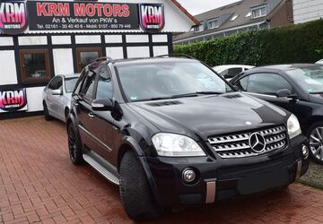 Mercedes-Benz ML 350 192.631 km 15.990 &euro; Mönchengladbach 41066