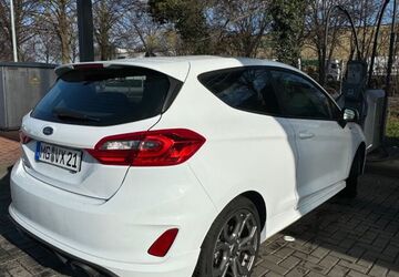 Ford Fiesta 115.000 km 8.600 &euro; Mönchengladbach 41068