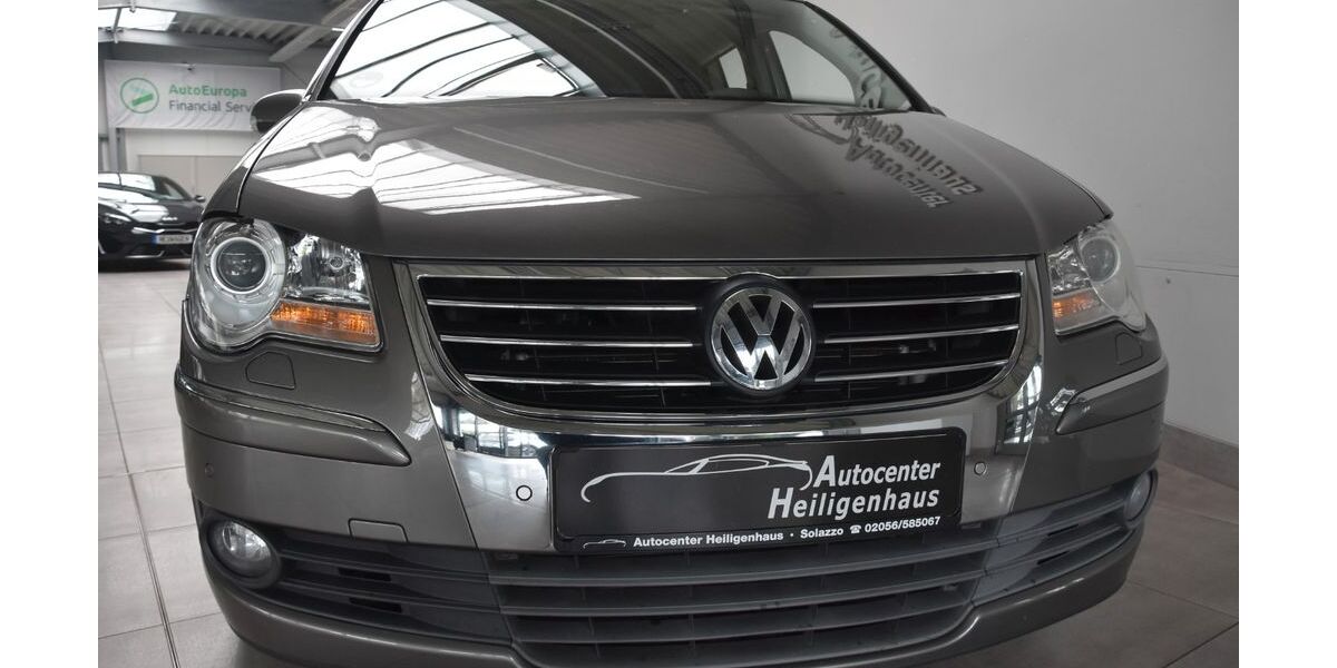 VW Touran 158.405 km 6.480 &euro; Heiligenhaus 42579