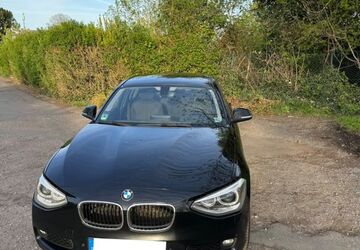 BMW 118 330.200 km 5.300 &euro; Düsseldorf 40223