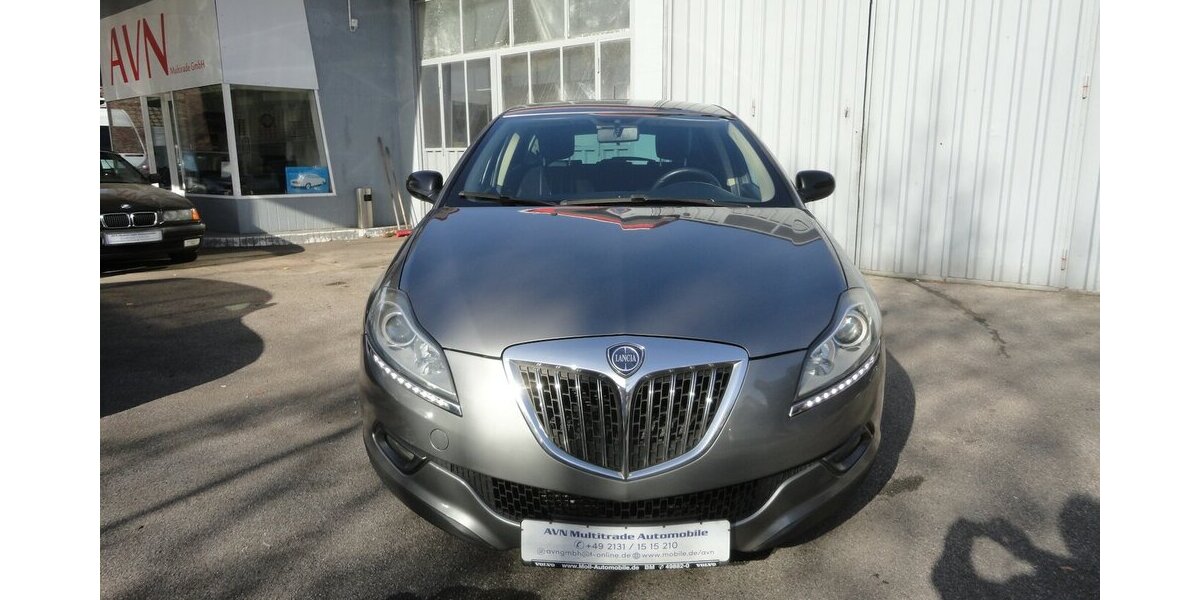 Lancia Delta Oro 1,9d 140 KW HU11/27 Klimatr+Navi+Leder 167.000 km 4.990 &euro; Neuss 41462