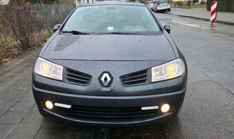 Renault Megane 198.000 km 1.500 &euro; Mönchengladbach 41199