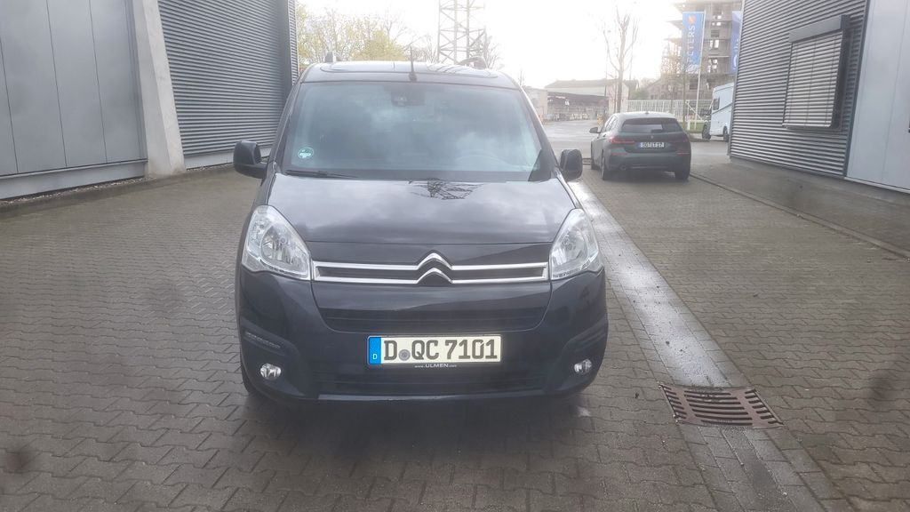 Citroen Berlingo 127.563 km 8.650 &euro; Düsseldorf 40227