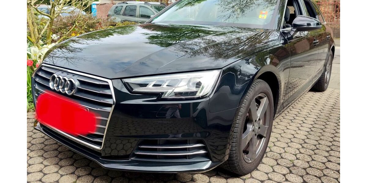 Audi A4 177.000 km 17.300 &euro; Düsseldorf 40221