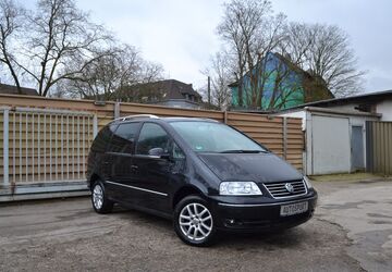 VW Sharan 120.000 km 9.950 &euro; Duisburg 47166