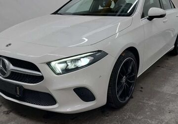 Mercedes-Benz A 180 98.900 km 21.900 &euro; Hilden 40721